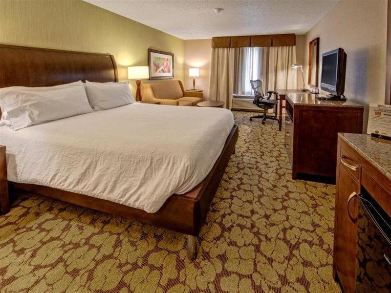 Hilton Garden Inn Minneapolis/Eden Prairie Exterior photo