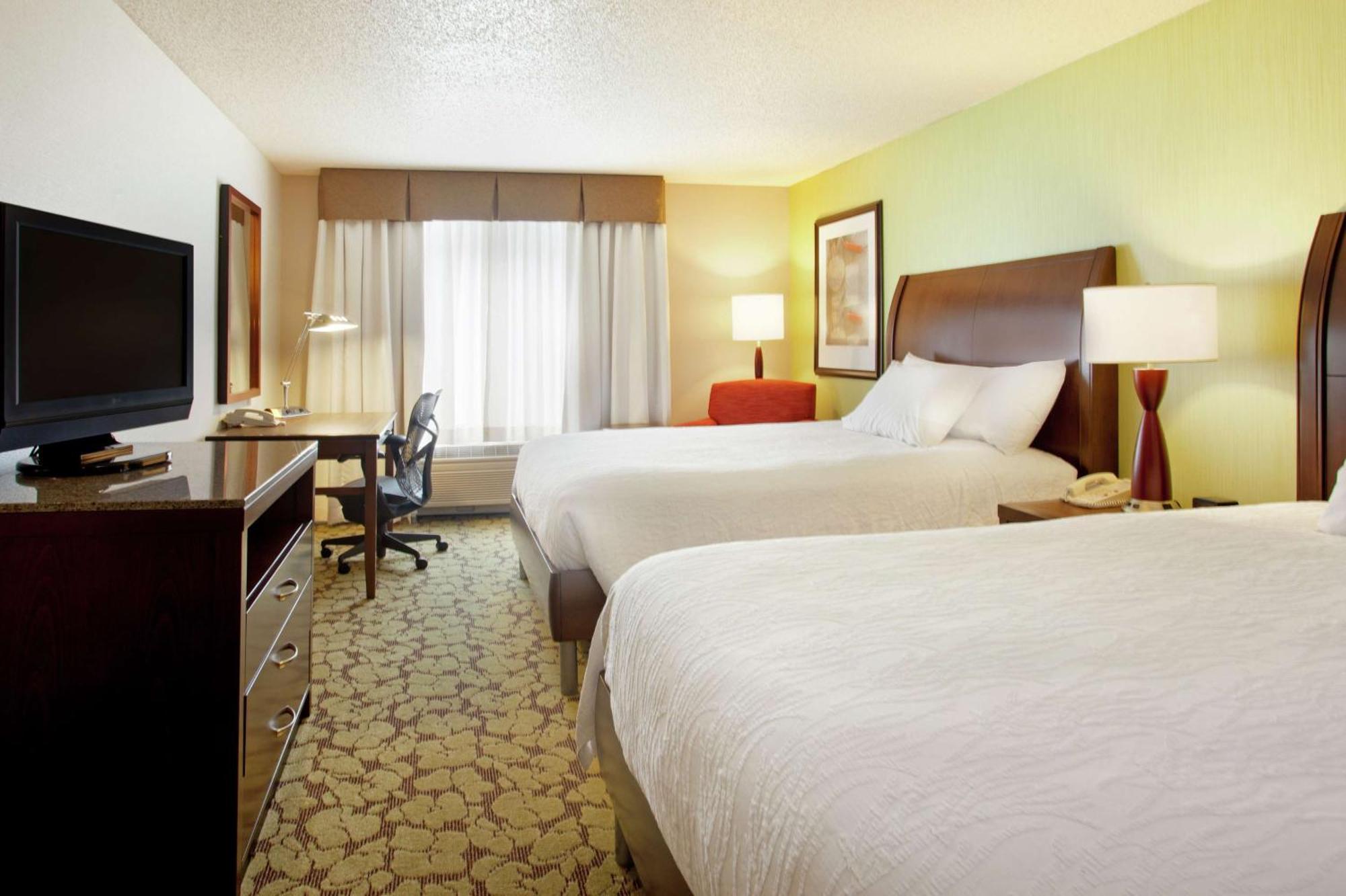 Hilton Garden Inn Minneapolis/Eden Prairie Exterior photo